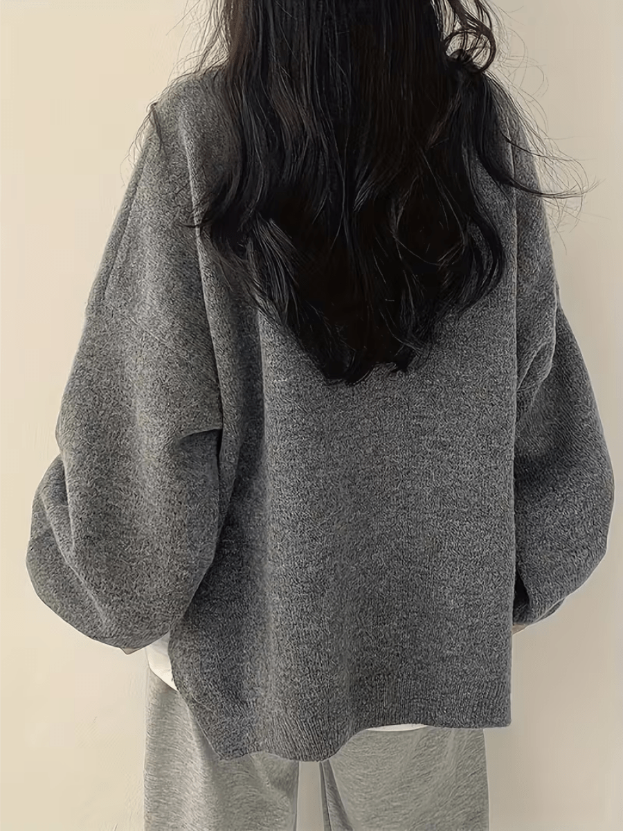 Sarela – Warm and Comfy Oversized Jumper
