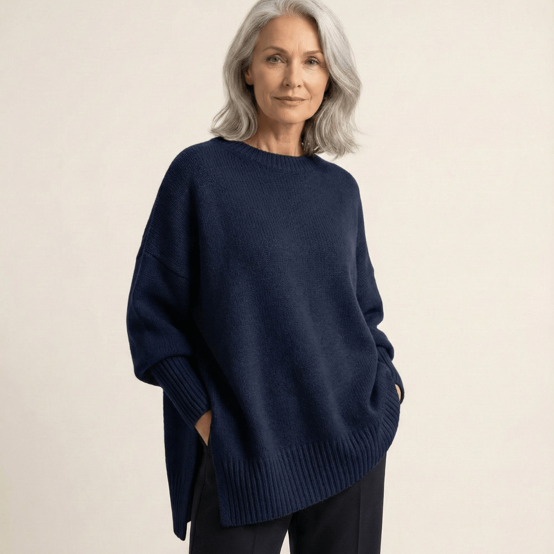 Livia I Elegant jumper with asymmetric hem