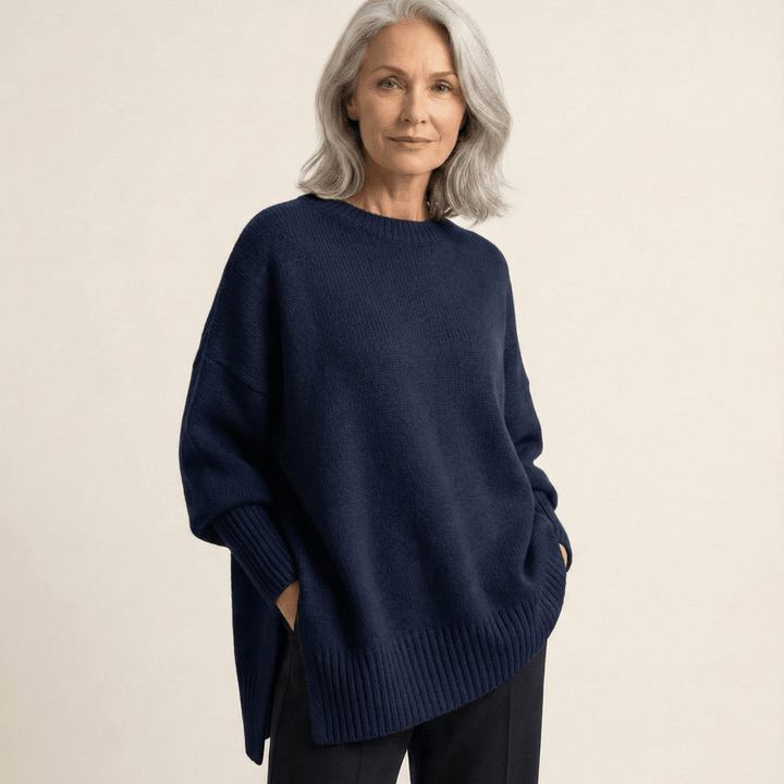 Livia I Elegant jumper with asymmetric hem