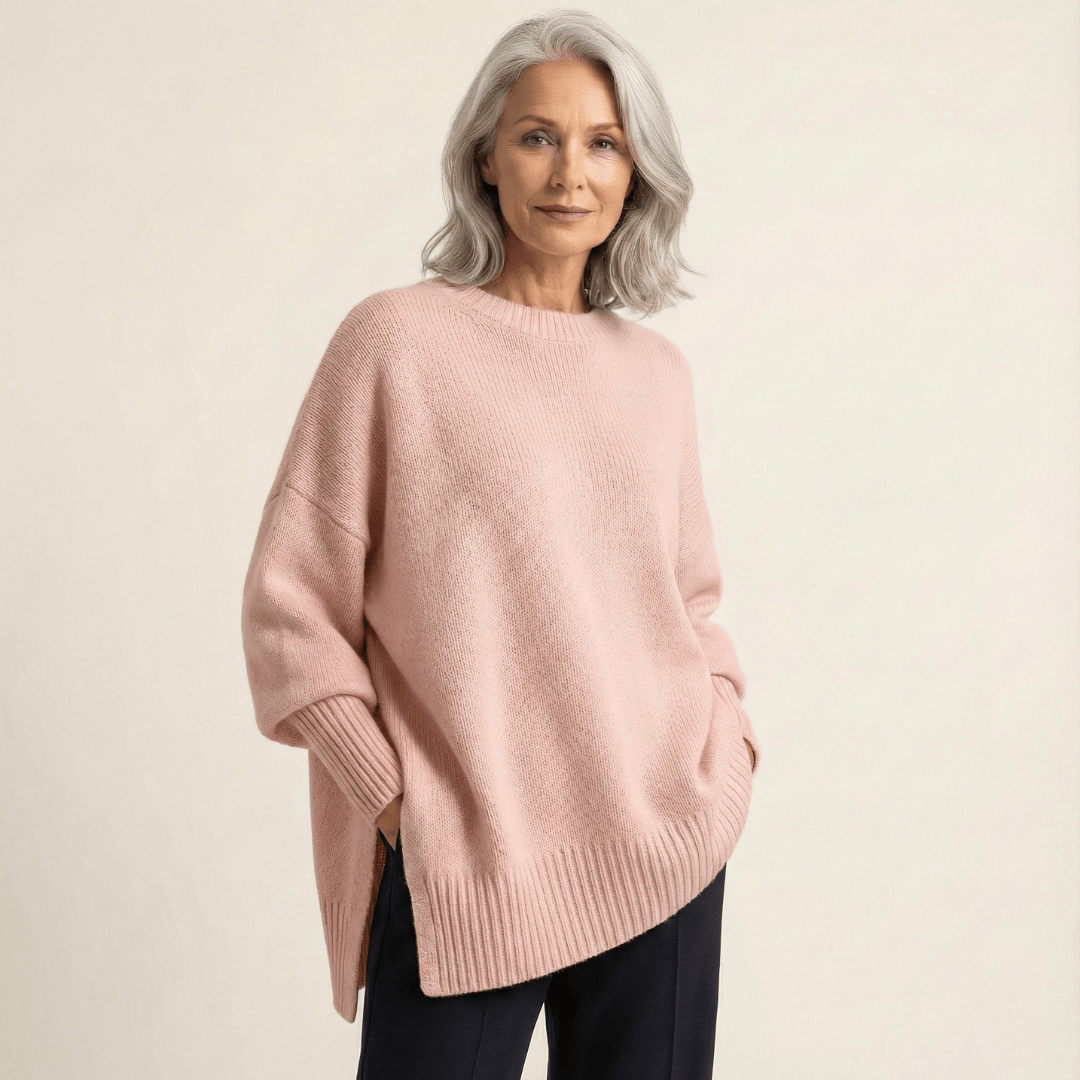Livia I Elegant jumper with asymmetric hem