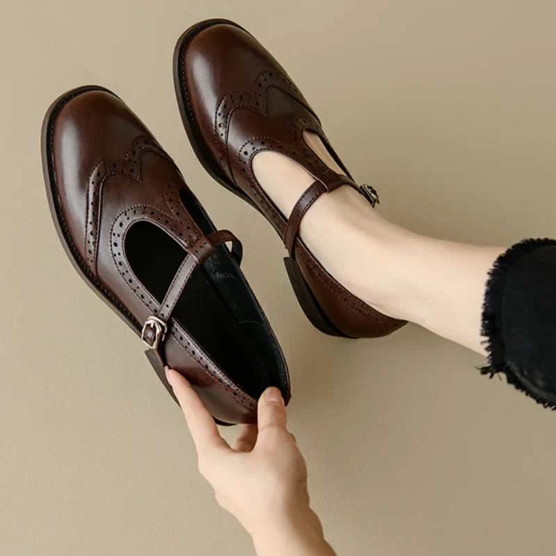 Sarah | Eleganti Mary Jane con cinturino a T