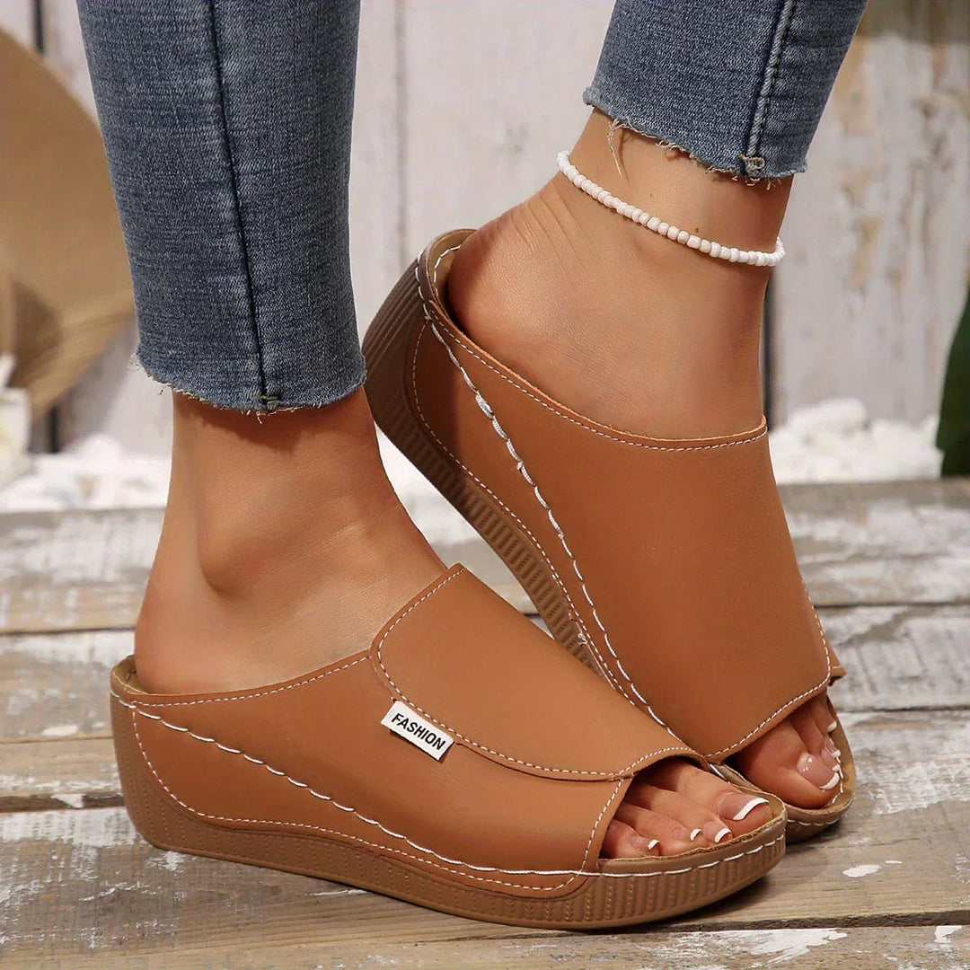 Lei - Sandali slip-on