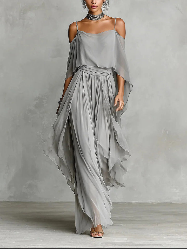 Isabela | Grey flowing set with camisole and light trousers