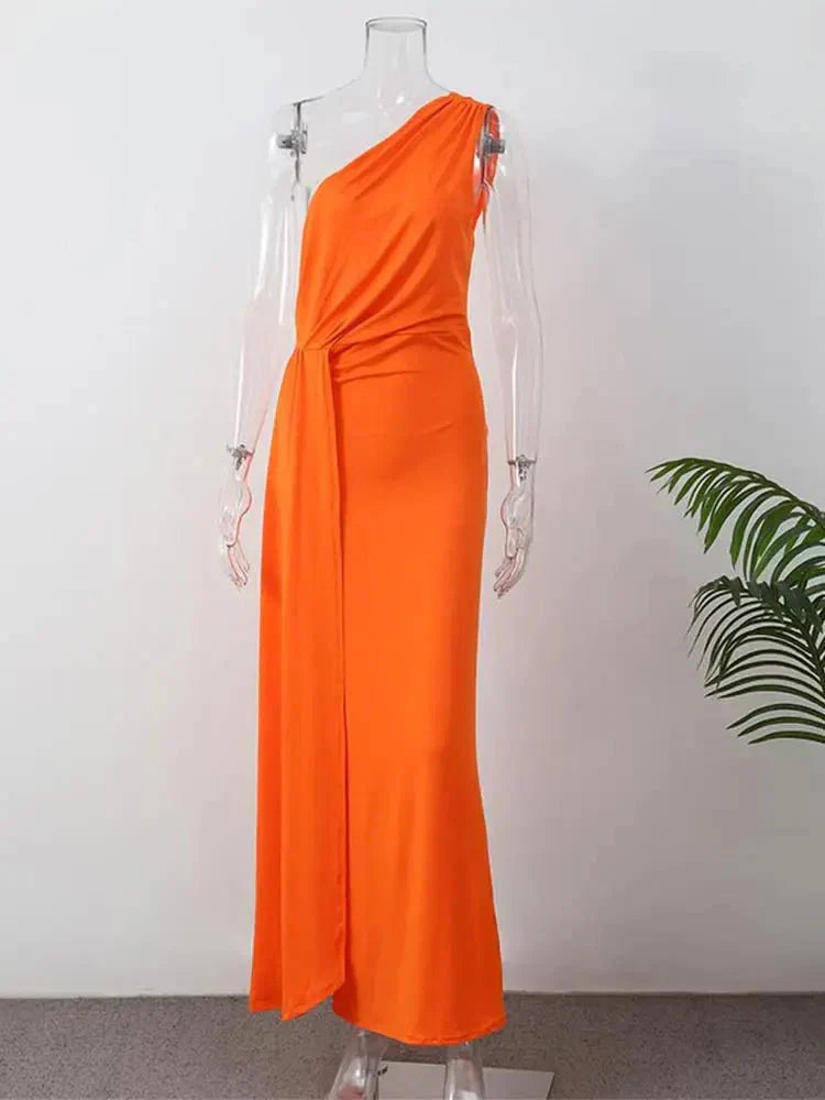 Lia | Vestito elegante con bottone