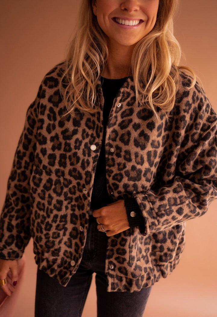 Charlene | Stylish Leopard Print Jacket